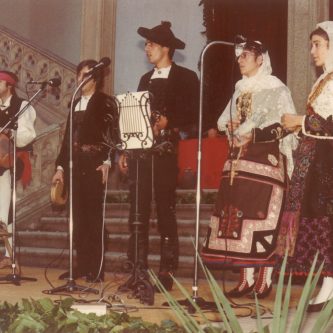 María Luisa con Angel Carril, Eusebio y Pilar Mayalde - Diputación de Salmanca